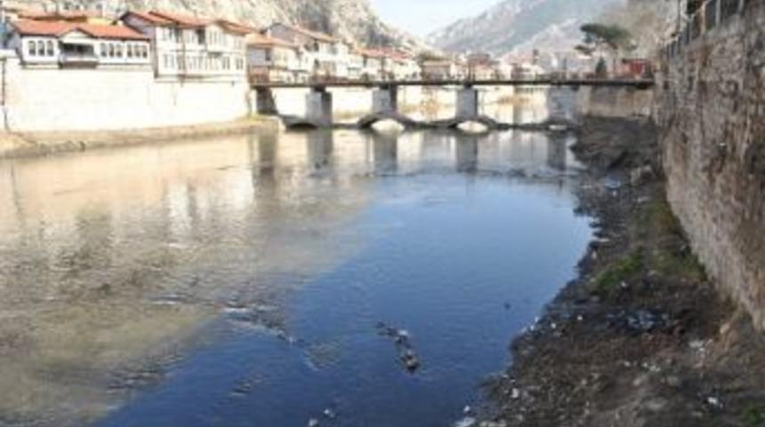 Yeşilırmak Dereye D&ouml;n&uuml;şt&uuml;