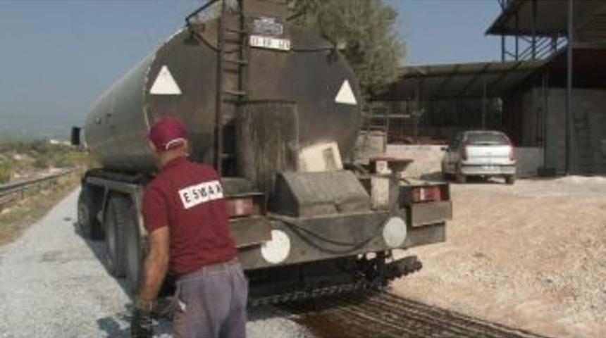 Mezitli'de Asfalt &Ccedil;alışmaları Devam Ediyor