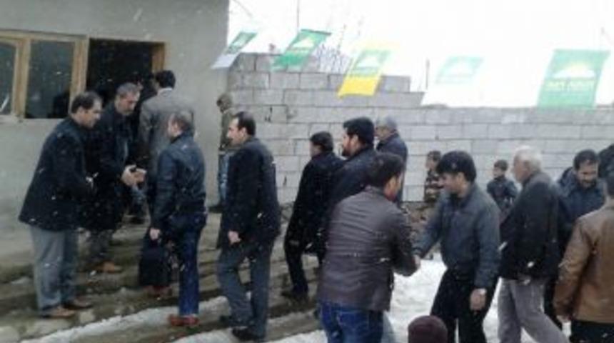 H&uuml;da Par&rsquo;ın K&ouml;y Ziyaretleri Devam Ediyor