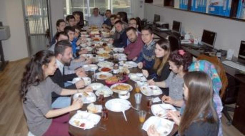 Bu İş Yerinde &Ccedil;alışanlar Pazartesi Sendromu Yaşamıyor