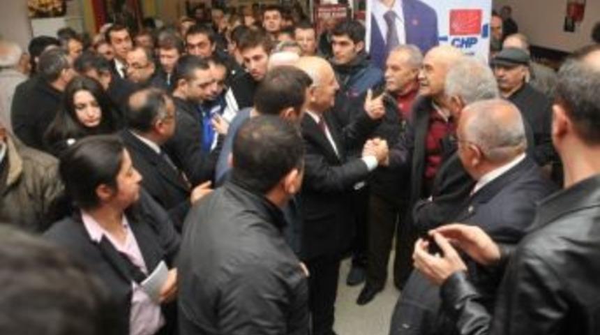 Yenimahalleli Yaşar'la Gurur Duyuyor