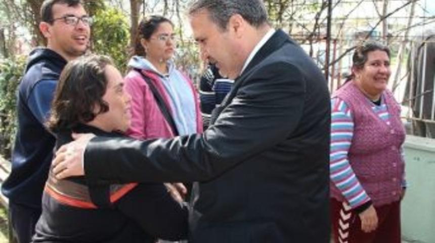 &Ccedil;er&ccedil;i'den &Ouml;zel Eğitim Uygulama Okulu'na Ziyaret