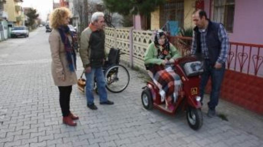 Arifiye&rsquo;de Bir Engelli Daha Sevindirildi