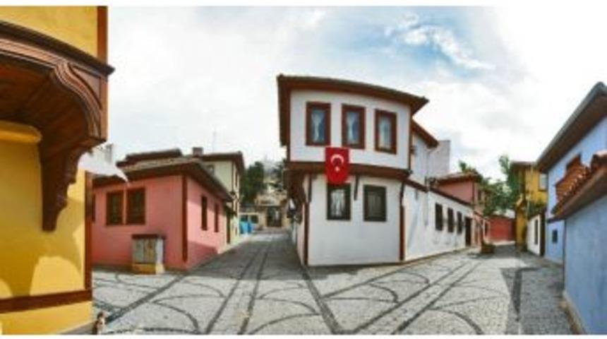 Odunpazarı&rsquo;nda &Uuml;&ccedil; Boyutlu Tura Yoğun İlgi