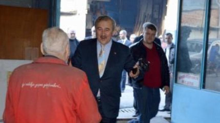 Edremit'te Başkan Kılı&ccedil;, Esnafla Hasret Giderdi