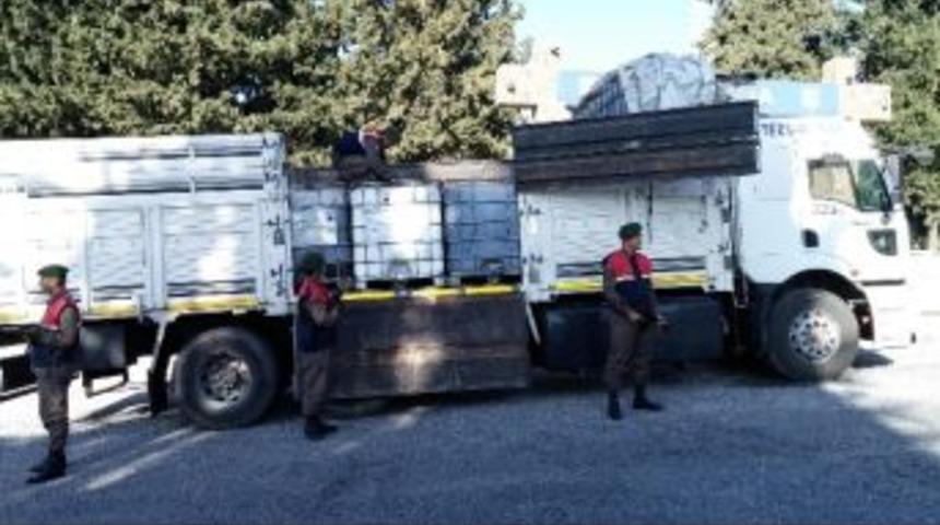 Mersin'de 51 Bin 400 Litre Ka&ccedil;ak Mazot Ele Ge&ccedil;irildi