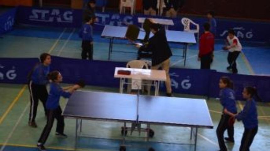 Anadolu Yıldızları Tenis Ş&ouml;leni Başladı