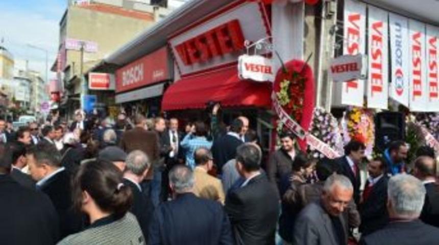 S&ouml;ke &Uuml;z&uuml;mler Ve Vestel&rsquo;den T&uuml;rkiye&rsquo;de Bir İlk: Consept Mağaza