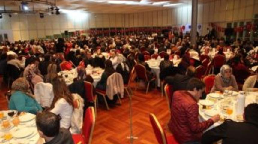 Kosova&rsquo;nın Bağımsızlık Coşkusu