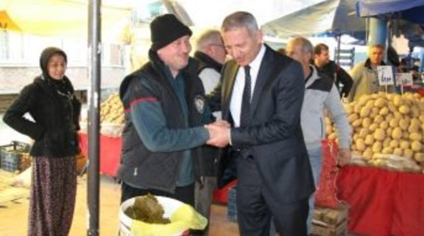 Pazar Esnafından Başkan Dişli&rsquo;ye Teşekk&uuml;r