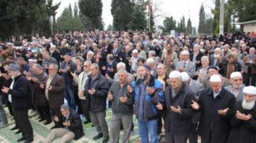 Kış Ortasında Yağmur Duasına &Ccedil;ıktılar