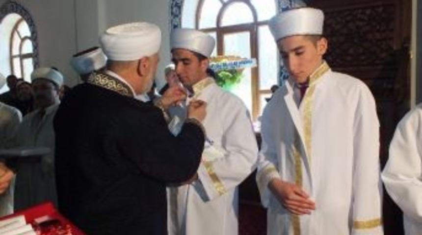 Van&rsquo;da &ldquo;hafızlık Merasimi&rdquo; T&ouml;reni