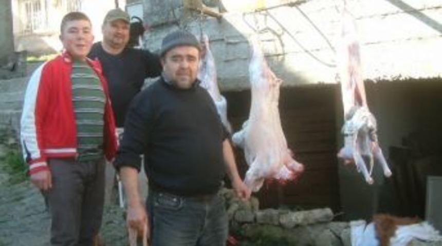 Burhaniye&rsquo;de Oğlak Eti 15 Lira