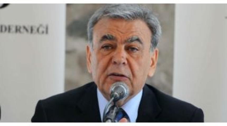 İzmir B&uuml;y&uuml;kşehir Belediye Başkanı Aziz Kocaoğlu: