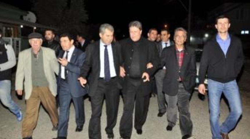 Chp Torbalı Adayı Y&ouml;r&uuml;k K&ouml;ylerde &Ccedil;ok Seviliyor