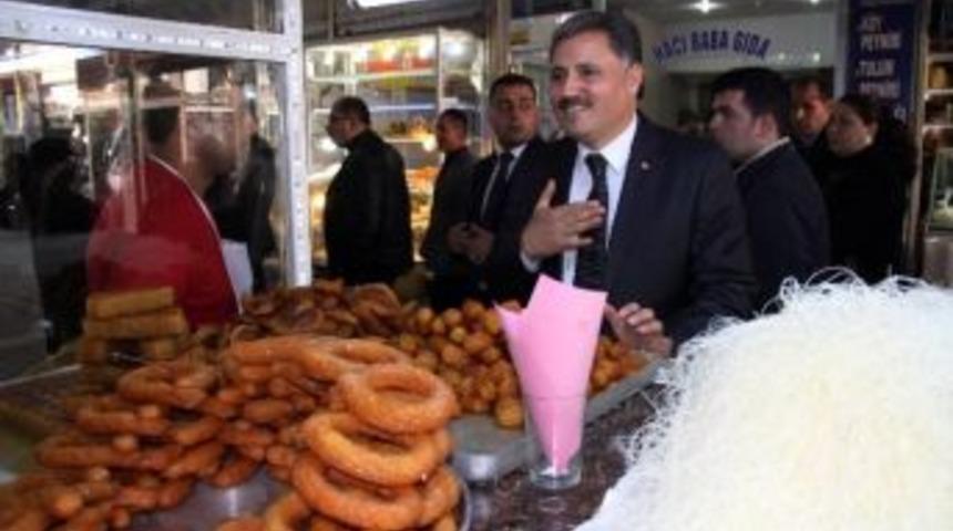 Başkan &Ccedil;akır: &ldquo;akpınar &Ccedil;arşısı Daha İyi Bir G&ouml;r&uuml;n&uuml;me Kavuştu&rdquo;