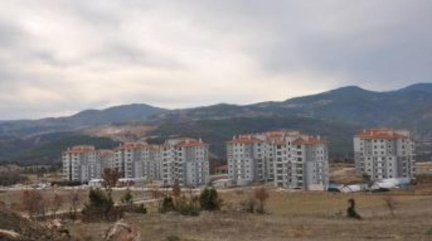 Emet'e Yeni 16 Derslik Yeni Okul