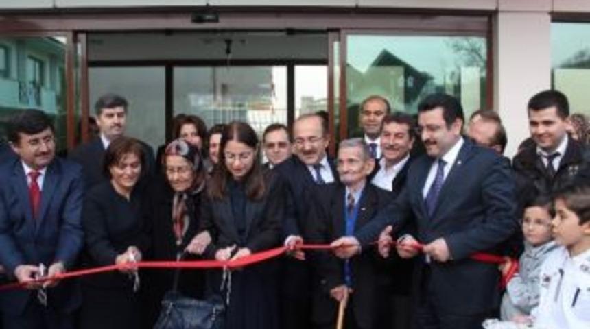 Ayşenur İslam: "yerel Se&ccedil;imler &Ccedil;ok &Ouml;nemli"