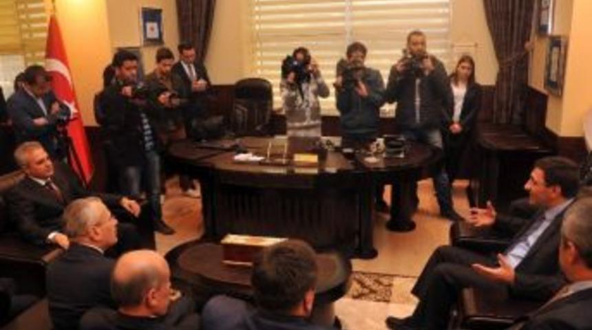 Kalkınma Bakanı Yılmaz Kb&uuml;&rsquo;y&uuml; Ziyaret Etti