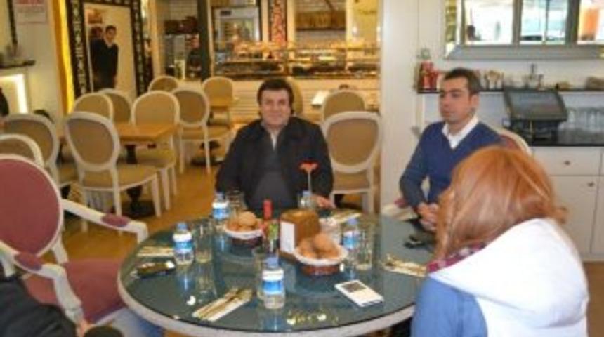 Coşkun Sabah Da Kahramanmaraş Piazza'yı Tercih Etti