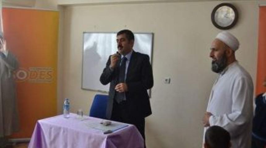 Fatih Medreseleri Van Şubesi&rsquo;nde &ldquo;g&uuml;zel Bir Gelecek İ&ccedil;in El Ele&rdquo; Proje A&ccedil;ılışı Yapıldı