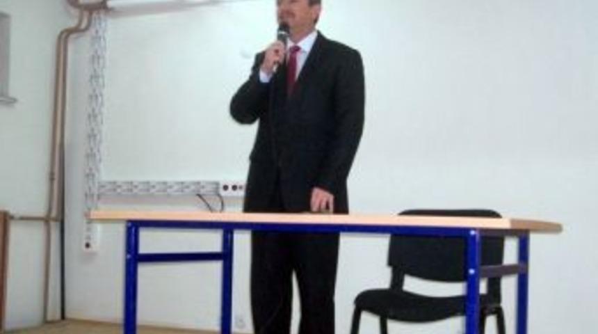 M&uuml;ft&uuml;l&uuml;kten &Ouml;ğrencilere Konferans