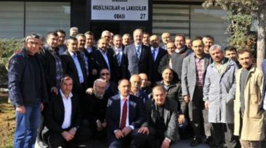Mamak Belediye Başkanı Akg&uuml;l Mobilyacılarla Buluştu