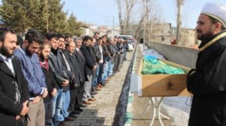 Bilal, Dualarla Uğurlandı