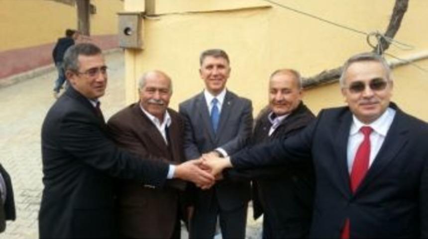 K&uuml;s Kardeşleri Kaymakam Barıştırdı