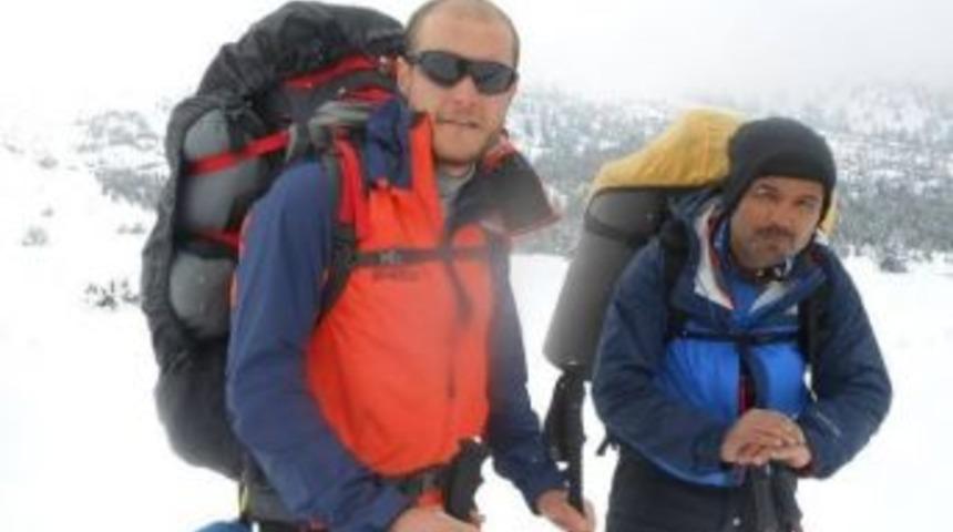 Efe Dağcılar Toroslar'ın Bolkar Zirvesini Denedi