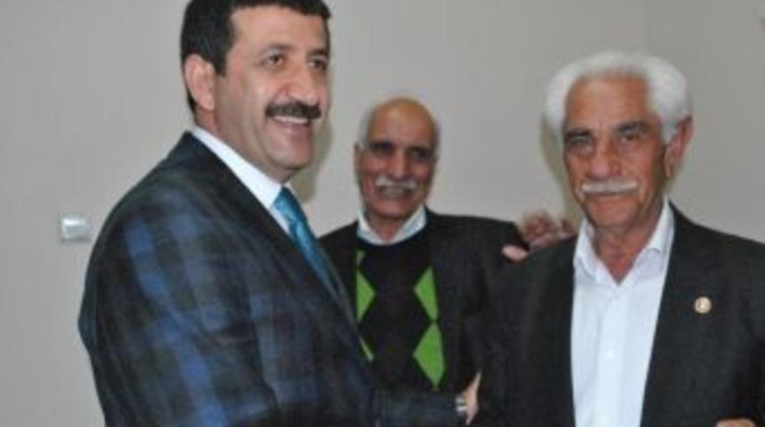 Ekinci, Muhtarlardan Destek İstedi