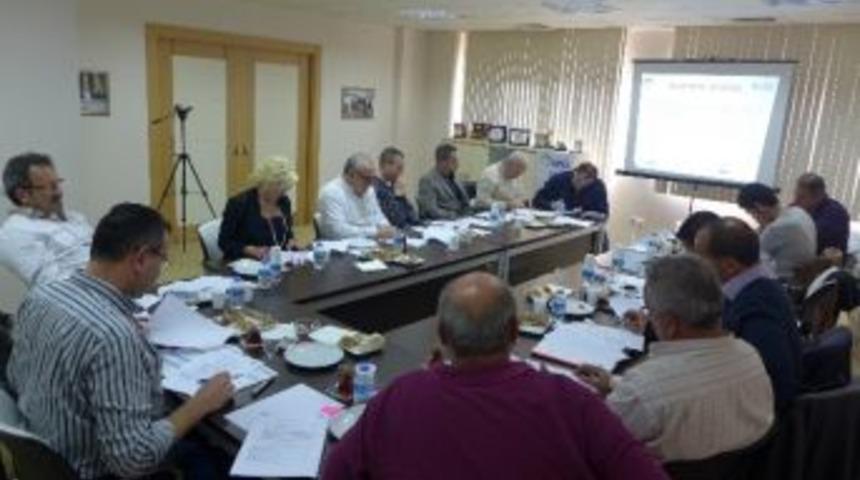 Kuşadası Ticaret Odası &Uuml;st Y&ouml;netimi Stratejik Planlama Eğitimi Aldı