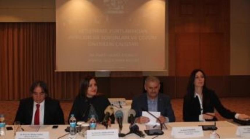 Yetiştirme Yurtlarının Sorunları İzmir&rsquo;de Ele Alındı