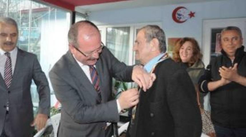 Kuşadalı Gazi&rsquo;nin Kaybolan Madalyaları İ&ccedil;in T&ouml;ren D&uuml;zenlendi