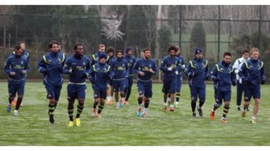 Fenerbah&ccedil;e, Elazığspor Ma&ccedil;ı Hazırlıklarını S&uuml;rd&uuml;r&uuml;yor