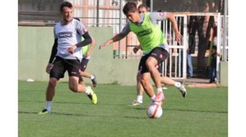 Adanaspor, Tekden Denizlispor Ma&ccedil;ı Hazırlıklarını Tamamladı