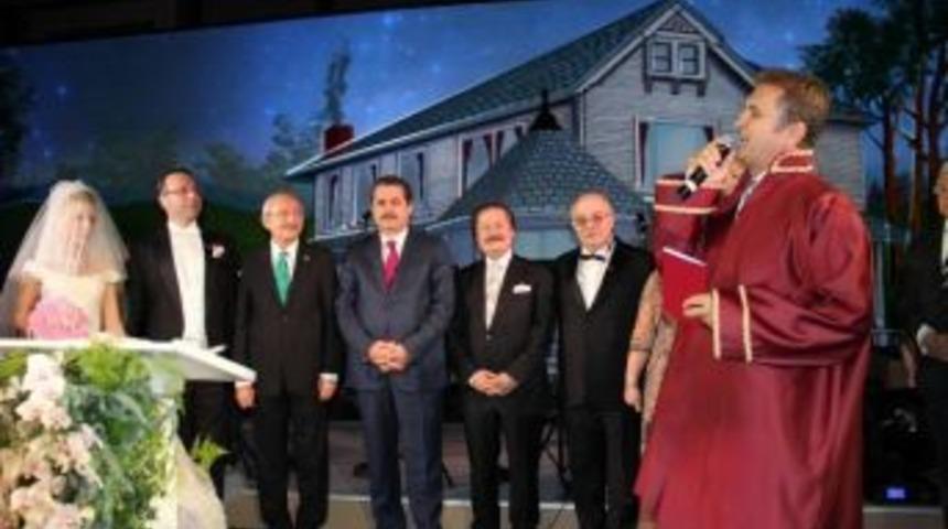 Kılı&ccedil;daroğlu Ve Faruk &Ccedil;elik Nikah Şahidi Oldu