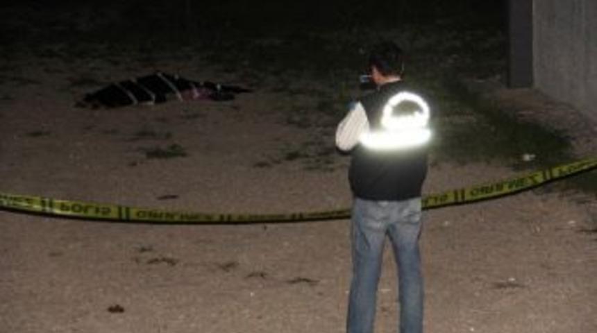 Eşi İle Tartışan Kadın 8. Kattan Atladı