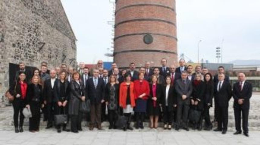 Chp Konak Adayı Pektaş: &ldquo;birlikte G&uuml;&ccedil;l&uuml;y&uuml;z&rdquo;