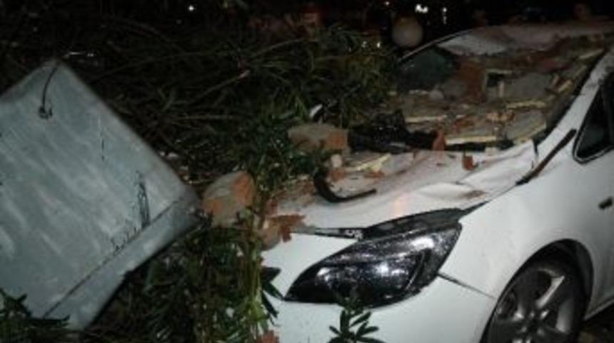 Kalorifer Tankı 8. Katlı Apartmanın Balkonunu &Ccedil;&ouml;kertti