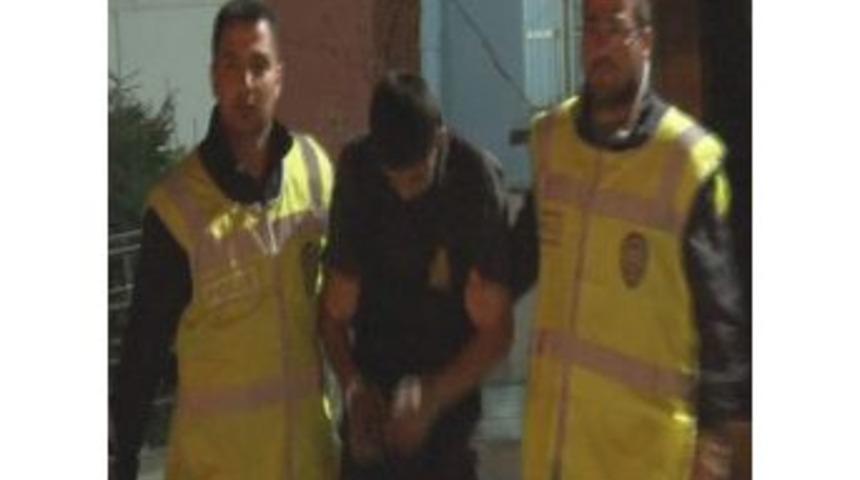 Hırsızlık Ş&uuml;phelisi Polisten Ka&ccedil;amadı