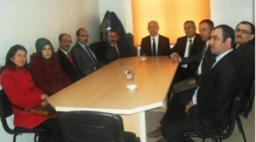 T&uuml;ik&rsquo;ten Kardeş Okula Yardım