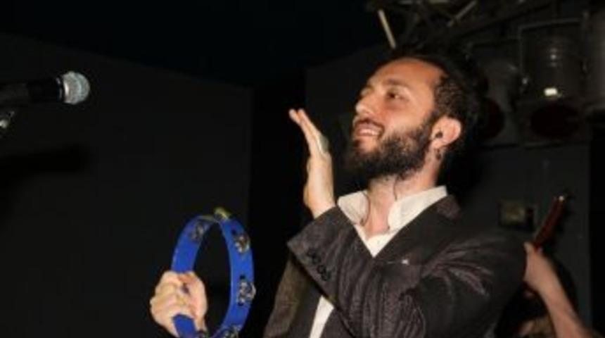 Mabel Matiz Y&uuml;zlerce Hayranıyla Buluştu