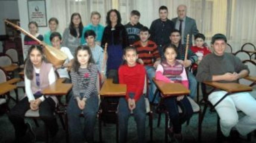 (&ouml;zel Haber) Sevgi Evlerinin &Ccedil;i&ccedil;ekleri 'beste' İle A&ccedil;ıyor