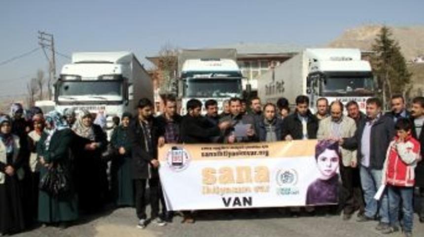 Van&rsquo;dan Suriye&rsquo;ye 3 Tır Yardım Daha