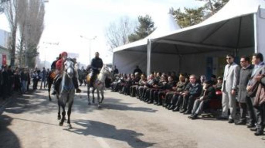 Ardahan&rsquo;da Kurtuluş T&ouml;reni