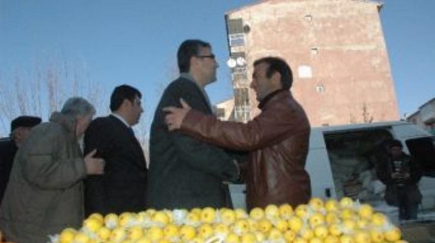 Kamil Aydın, Semt Pazarını Ziyaret