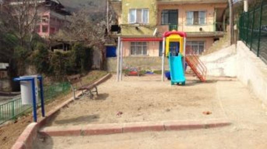 İzmit 28 Haziran Mahallesi'ndeki Park Yenilendi