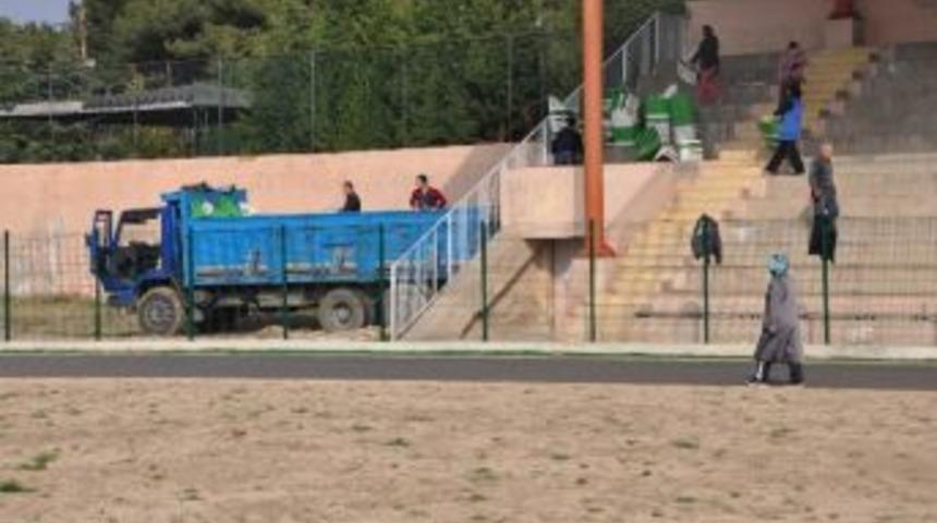 Kırklareli Gen&ccedil;lik Hizmetleri Ve Spor İl M&uuml;d&uuml;r&uuml; &Ouml;zg&uuml;ven: