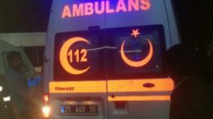 Silvan'da Sopalı Kavga: 5 Yaralı